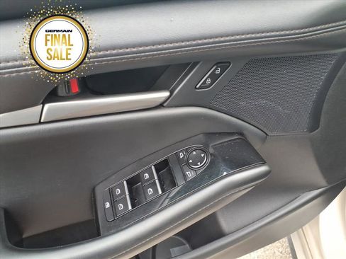 Used 2024 MAZDA MAZDA3 s image 12