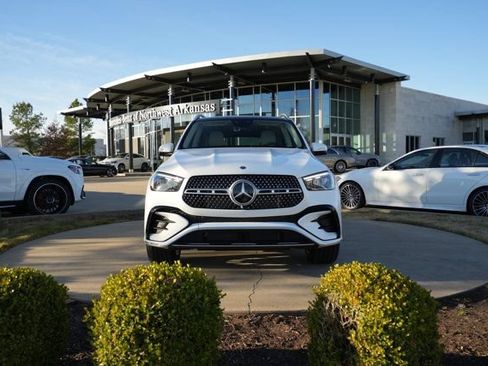 Certified 2026 Mercedes-Benz GLE 450 4MATIC image 2