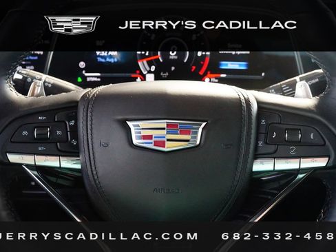 Used 2023 Cadillac Escalade V AWD/4WD image 16