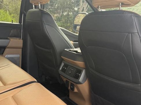 Used 2023 Ford F450 Lariat w/ FX4 Off-Road Package image 24