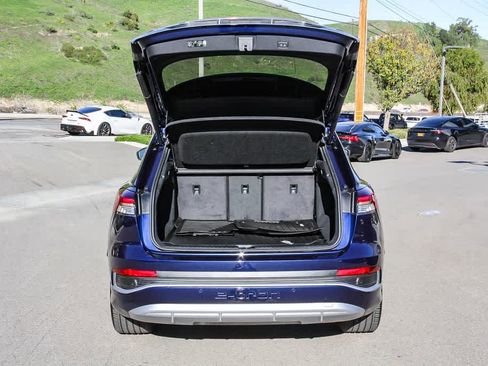 Used 2025 Audi Q4 e-tron Premium Plus w/ Premium Plus image 24