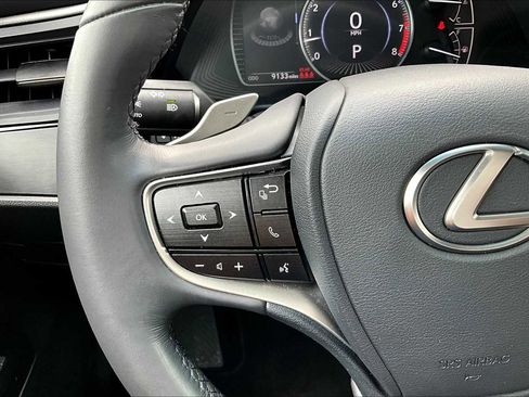 Used 2023 Lexus ES 350 image 21