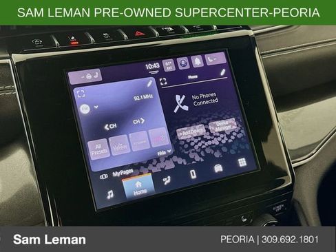 Used 2022 Jeep Grand Cherokee L Laredo AWD/4WD image 14