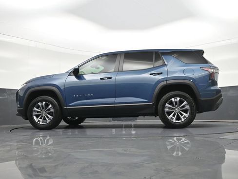 Used 2025 Chevrolet Equinox LT w/ Safety and Technology Package FWD image 31
