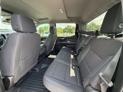 Used 2022 Chevrolet Silverado 1500 Custom AWD/4WD image 12