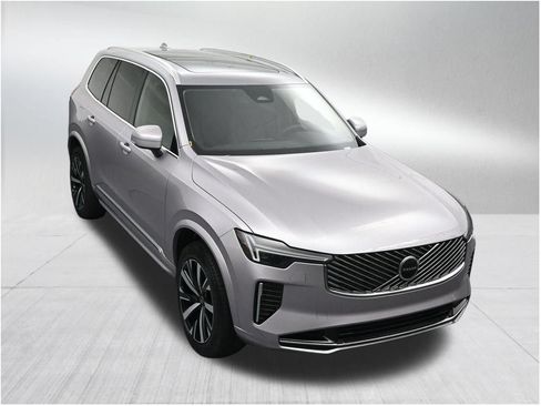 New 2026 Volvo XC90 T8 Core AWD/4WD image 19