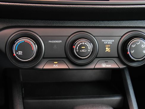 Used 2023 Kia Forte LXS w/ LXS Technology Package image 21