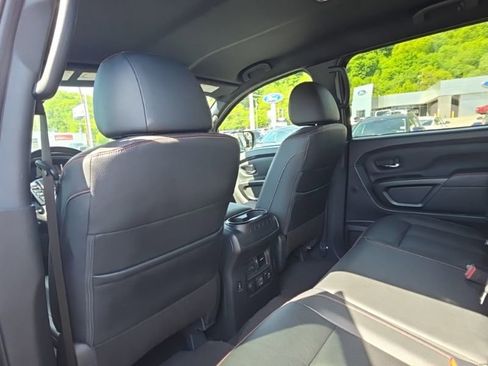 Used 2023 Nissan Titan PRO-4X w/ Pro-4x Convenience Package AWD/4WD image 22