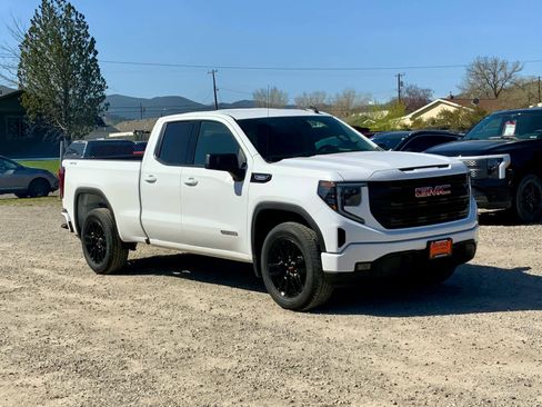 New 2026 GMC Sierra 1500 Elevation image 7