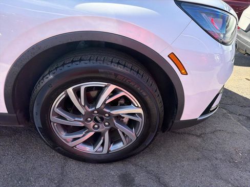 Used 2023 Lincoln Corsair AWD w/ Equipment Group 101A image 4