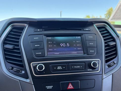 Used 2018 Hyundai Santa Fe Sport w/ Cargo Package AWD/4WD image 22