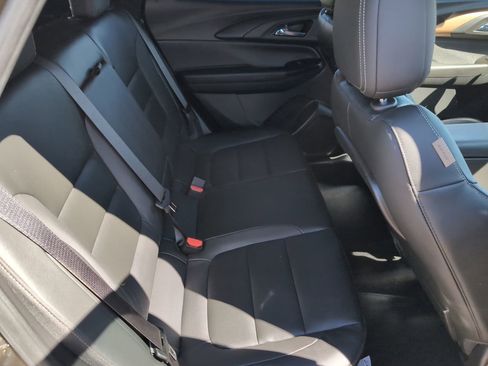 Used 2021 Chevrolet TrailBlazer ACTIV w/ Technology Package image 15