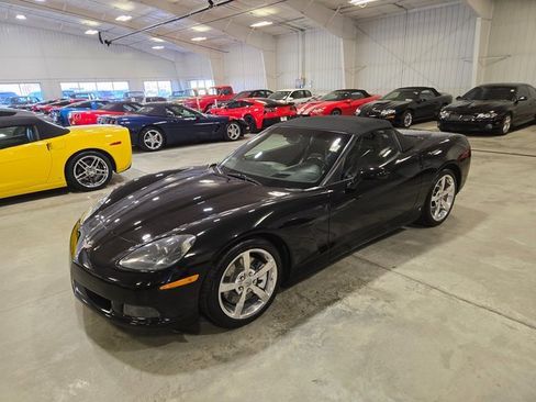 Used 2008 Chevrolet Corvette Convertible w/ Preferred Equipment Group image 34