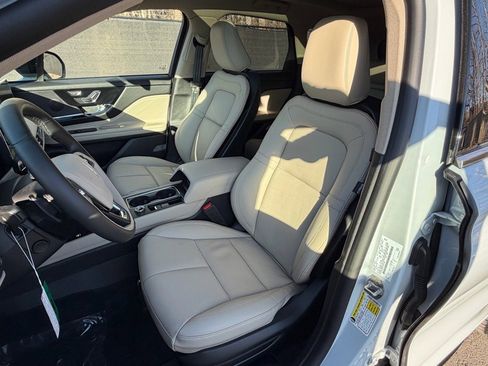 New 2026 Lincoln Corsair Grand Touring image 22