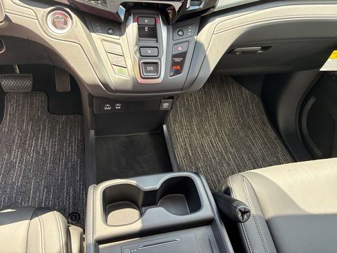 New 2026 Honda Odyssey EX-L image 15
