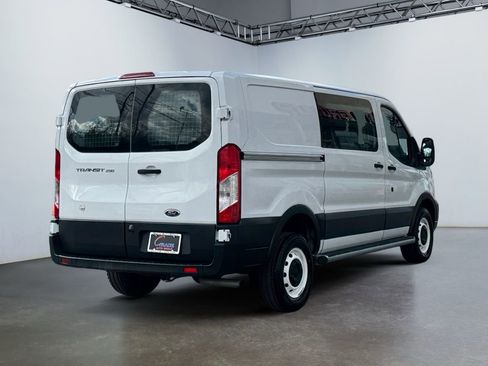 Used 2024 Ford Transit 250 Low Roof w/ Exterior Upgrade Package image 5