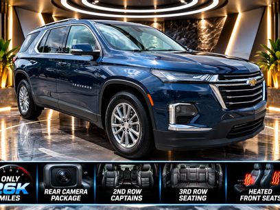 Used 2023 Chevrolet Traverse LT