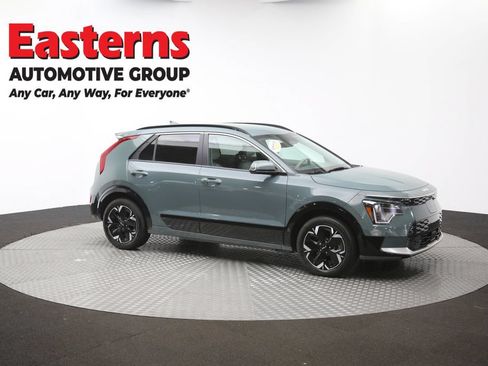 Used 2023 Kia Niro Wind w/ Wind Preserve Package FWD image 46
