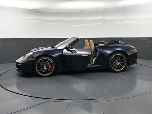 Certified 2022 Porsche 911 Carrera S RWD image 39