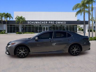 Used 2024 Toyota Camry SE w/ Convenience Package