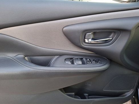 Certified 2023 Nissan Murano SV image 12