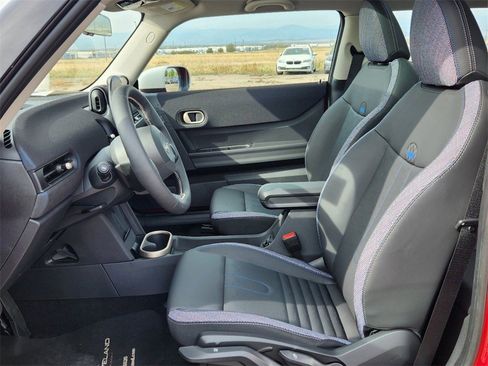 Used 2025 MINI Cooper S image 17