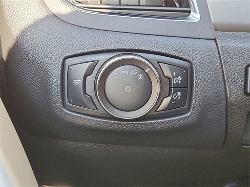 Used 2014 Ford Edge Sport w/ Driver Entry Package image 17