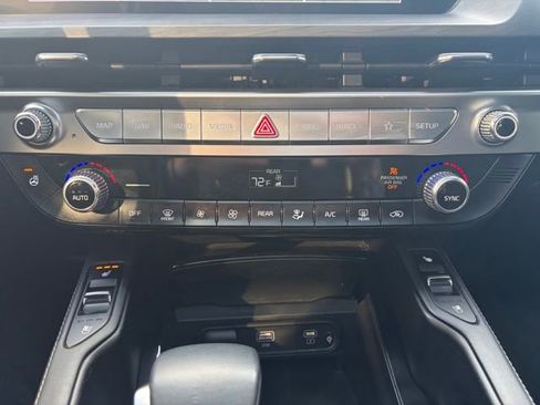 Used 2024 Kia Telluride EX X-Line AWD/4WD image 23