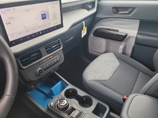 New 2026 Ford Maverick XLT w/ XLT Luxury Package FWD image 21