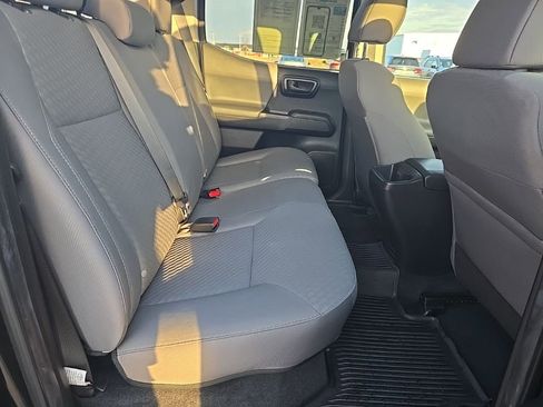 Used 2022 Toyota Tacoma SR image 31