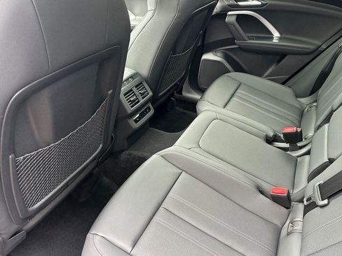 New 2025 Audi Q5 Prestige image 11
