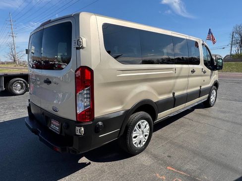 Used 2019 Ford Transit 350 XLT image 7