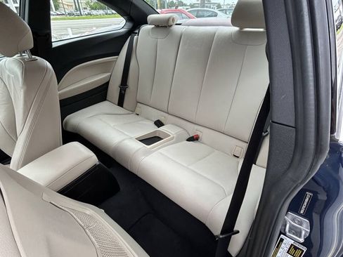 Used 2017 BMW 230i Coupe RWD image 16