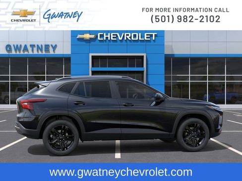 New 2026 Chevrolet Trax ACTIV FWD image 5