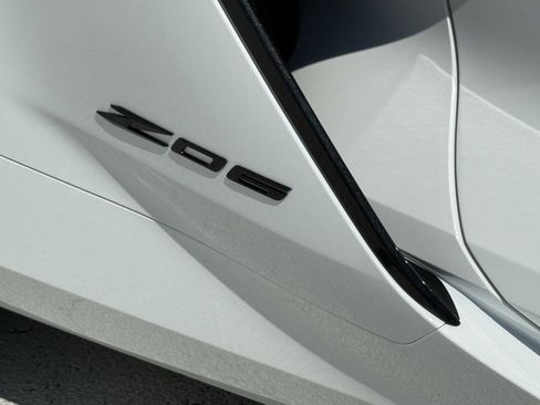 New 2025 Chevrolet Corvette Z06 image 12