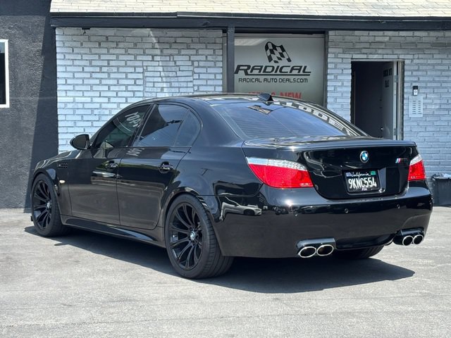 Used 2009 BMW M5 RWD image 17