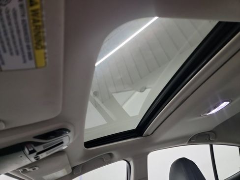 Used 2024 Subaru Legacy Limited image 24