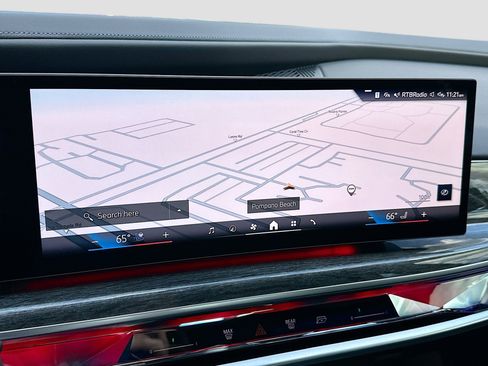 Used 2024 BMW 760i xDrive image 14