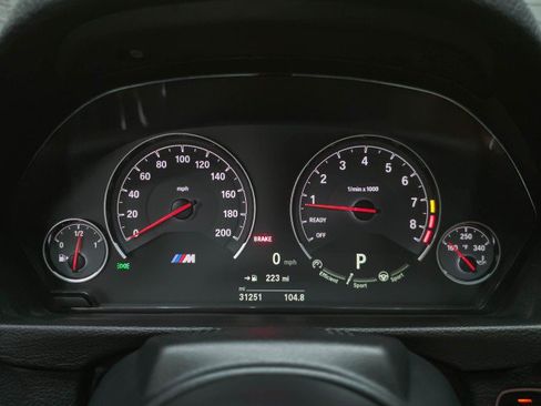 Used 2019 BMW M4 Convertible w/ Competition Package RWD image 24