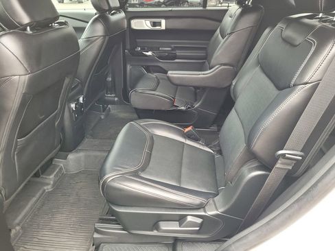 Used 2023 Ford Explorer ST w/ Equipment Group 401A AWD/4WD image 11