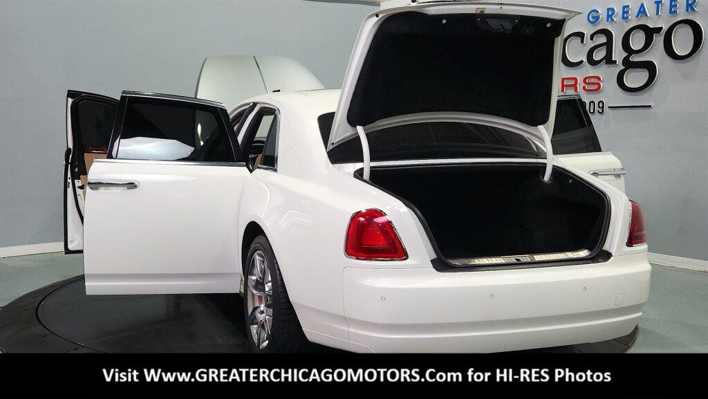 Used 2010 Rolls-Royce Ghost RWD image 20
