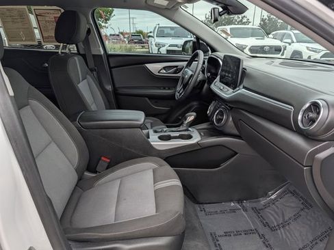 Used 2024 Chevrolet Blazer LT w/ Convenience Package FWD image 33
