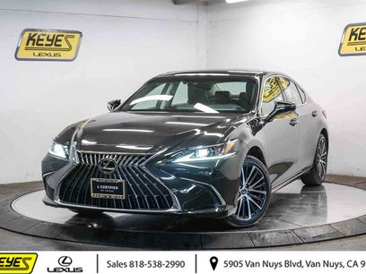 Used 2024 Lexus ES 350 w/ Premium Package