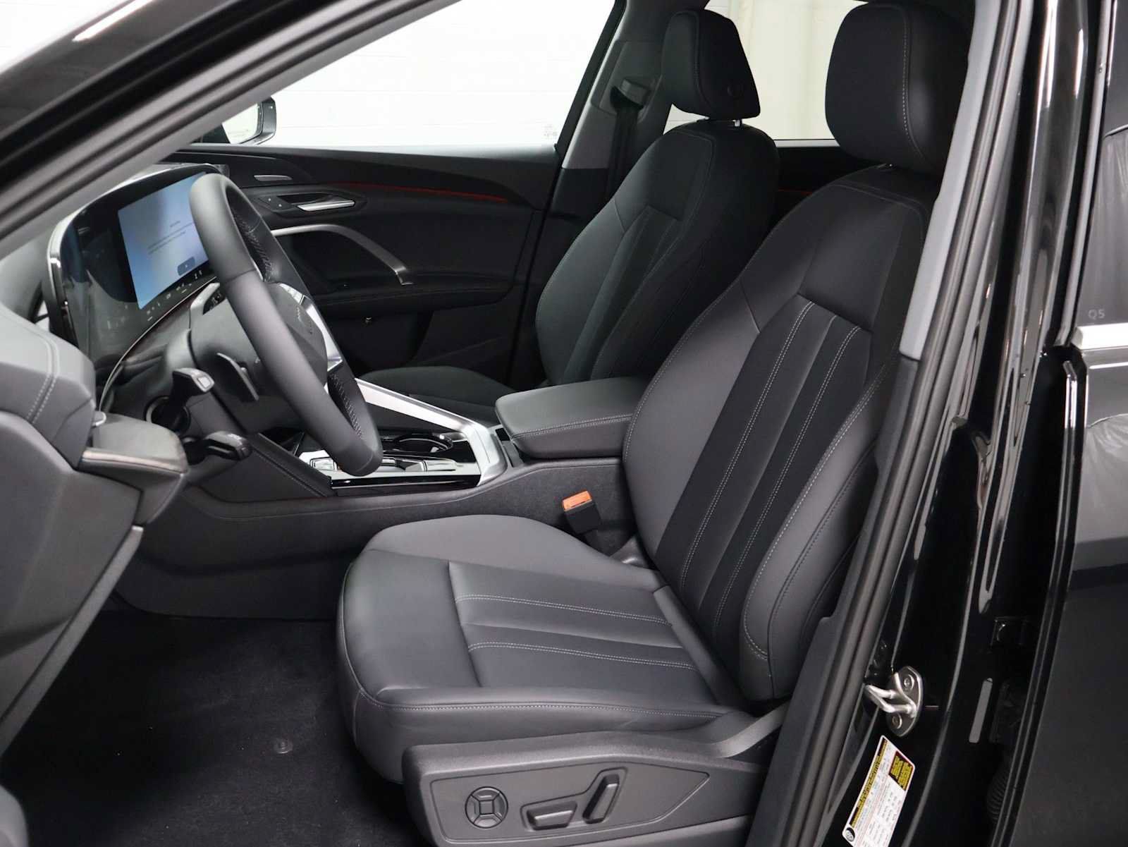 New 2026 Audi Q5 Premium AWD/4WD image 5