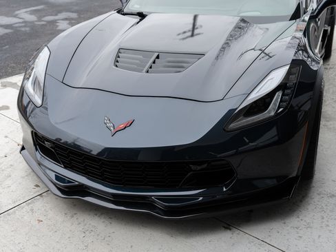 Used 2016 Chevrolet Corvette Z06 w/ 3LZ Preferred Equipment Group image 25