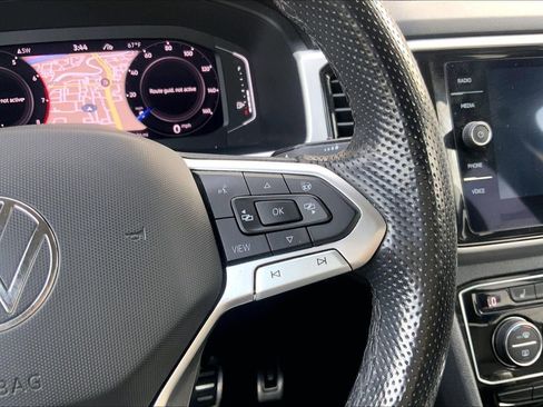 Used 2023 Volkswagen Atlas SEL Premium image 19