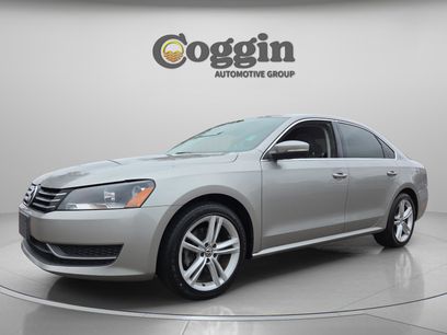 Used 2014 Volkswagen Passat 1.8T SE