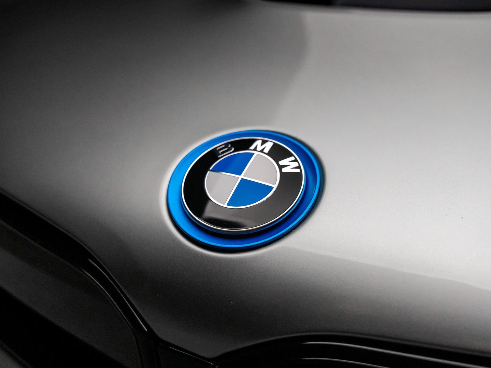 Used 2019 BMW i8 Roadster AWD/4WD image 25