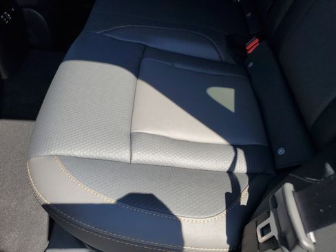 Used 2025 Subaru Outback Wilderness image 11