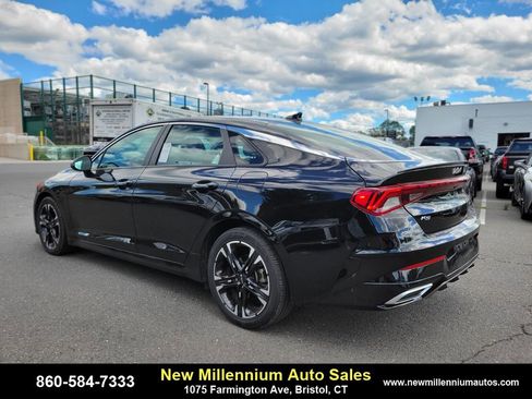 Used 2022 Kia K5 GT-Line image 3